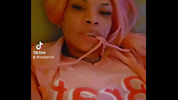 Nonton I Need You Kuzz thumbnail