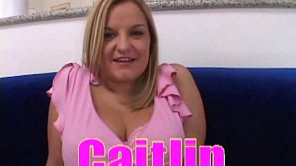Nonton Caitlin- There's Quite A Distinctive Color Contrast When Y thumbnail