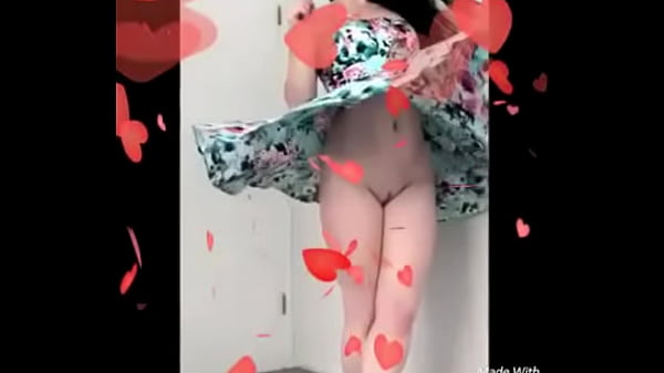 Nonton Cute Figure Showing Pussy By Upskurt Dubsmash thumbnail