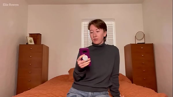 Nonton Prove You're Not Gay Handjob thumbnail