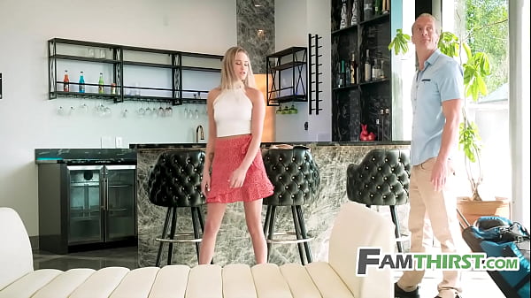 Nonton One Last Trip Together With My Hot Teen Step Daughter thumbnail