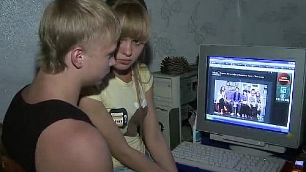 Nonton And Then Boy-friend Takes His Cock thumbnail