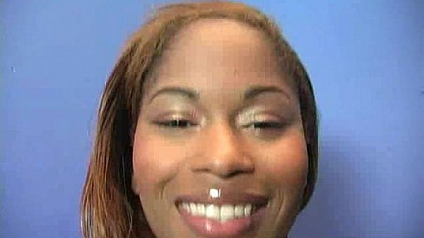 Black Girl Sucking Their First White Cock In Gloryhole 28 thumbnail