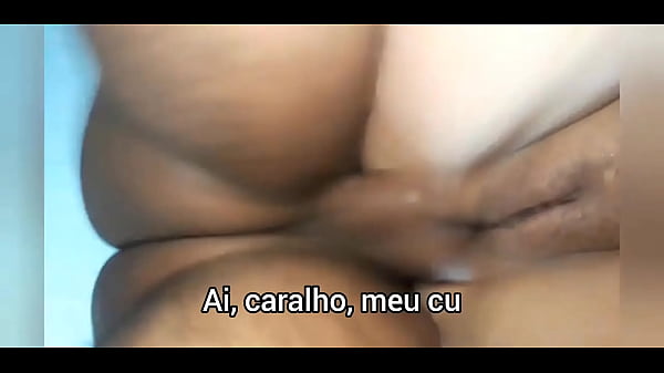 Rola Saindo Suja Do Cu A Mulher Bizarra Limpando A Lingua thumbnail