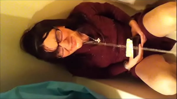 Nonton Amatuer Church Girl Part 5 Getting Pissed On! Must See Sin! thumbnail