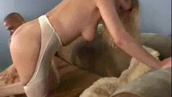 Busty Blonde Likes Being On All Fours thumbnail