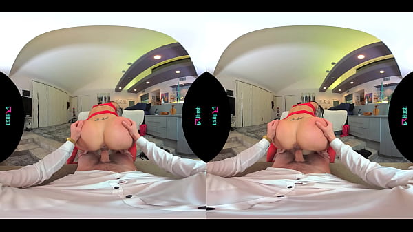 Busty Brunette In Stockings Has Her Pussy Drilled In Vr thumbnail