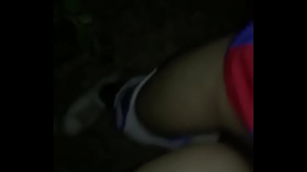 Dando mi oyito en Parque 