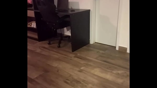 Nonton Bombeiro Fodeu Sem Camisinha A Bucetinha Da Japonesa Gostosa Do Condom&iacute;nio thumbnail