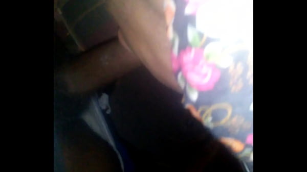 Nonton Sexy.black Akelly Giving Head Outside thumbnail