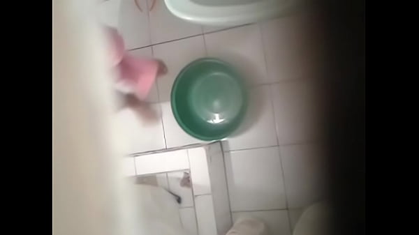 Video 213 12 18 1 21 41 