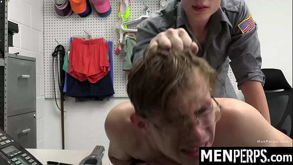 Security Officer Cole Church Hauls In Suspected Thief Darron Bluu For Some Intense Questioning - Menperps thumbnail