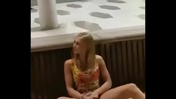 Nonton Exibindo A Buceta thumbnail