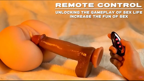 Nonton Heat Realistic Dildo thumbnail