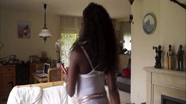 Nonton Ebony Beauty Strips - Message Me From Fuck Her At Met Her On My Fuck At Date Her thumbnail