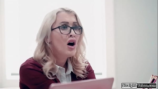 My stepmoms fired unless her big tits lesbian boss Tasha Reign can lick my pussy.So here I Haley Reed am on the bed of the busty milf getting oral 