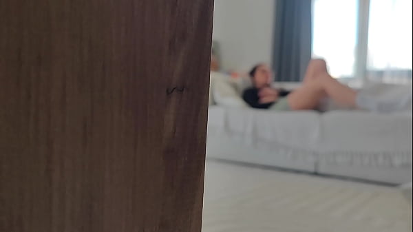 Nonton Stepsister Was Jerking Off, And I Helped Her Cum And Fuck In Her Anal! thumbnail