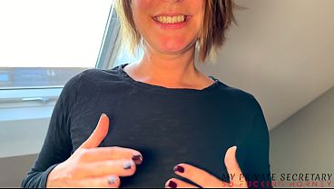 Nonton Serious Business Woman Seduces The Boss After Work In Fetish Clothes thumbnail