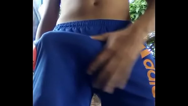 Muleke Mostrando O Volume Da Pika thumbnail