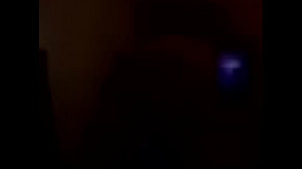 Mi novia bailando