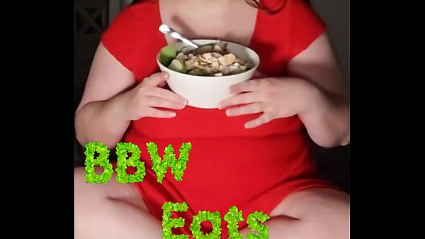 Nonton Asmr Huge Salad Mukbang: Bbw Crunching And Gulping (4k Portrait) thumbnail