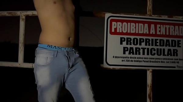 Aline Tavares Dando Para Seu Primo Na Porteira Da Fazenda Enquanto Seu Tio Espiava A Foda E Quase Nos Pegou No Flagra - Campinas (019)9.8326-3120 Instagram @atavaresoficiall thumbnail