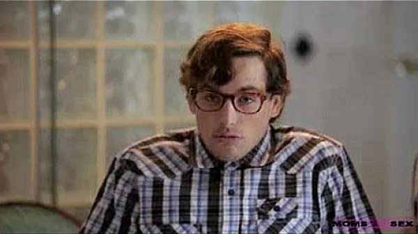 Nonton Wow Mom thumbnail