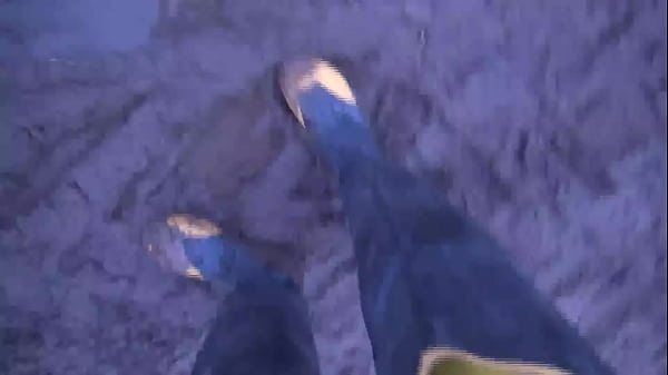 Nonton Wetting Her Waders thumbnail