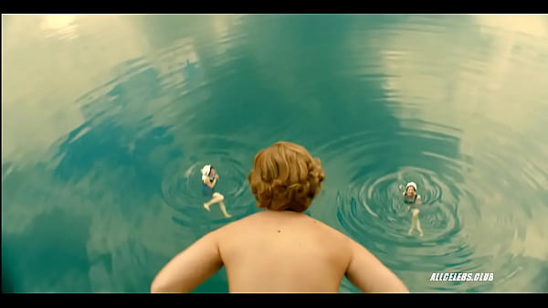 Nonton Christina Ricci - Z The Beginning Of Everything - S01e01 thumbnail