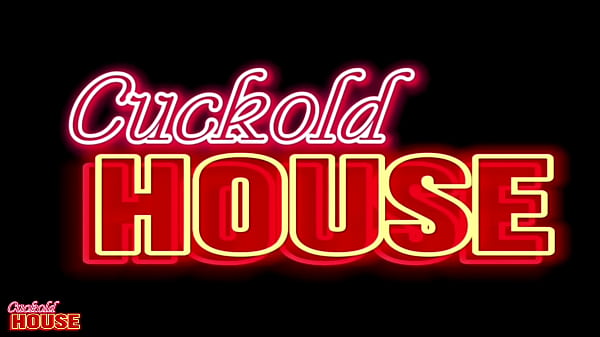 Nonton Casada Novinha Fazendo Dp Um Consolo Na Buceta E O Pau Do Amante No C&uacute; thumbnail