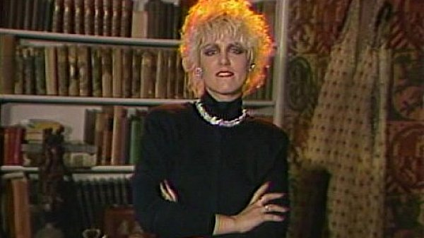 Lbo - Prety In Black - Scene 1 thumbnail