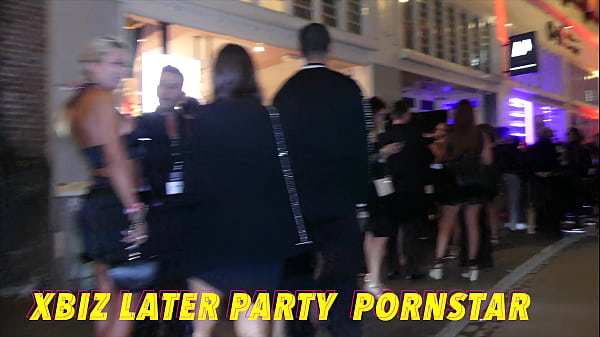 Niffy Noon Want 2 Bbc On Her Pussy thumbnail