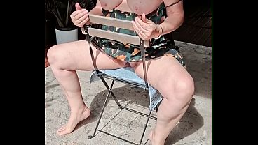 Nonton Horny Mature West Aussie Gaper Stroking Her Nips And Spreading The Big Meaty Lips thumbnail