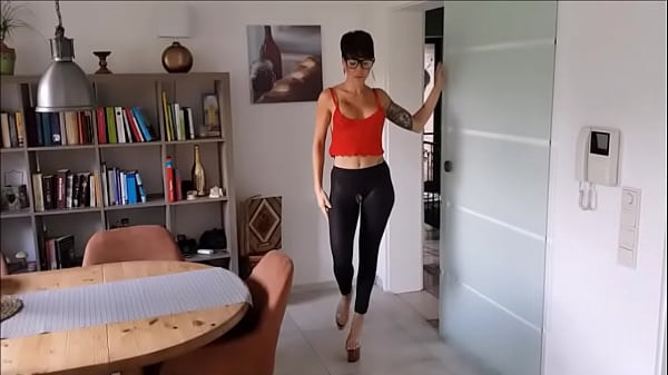 Lara Bergmann Wird Von Hinten Gesprengt! thumbnail