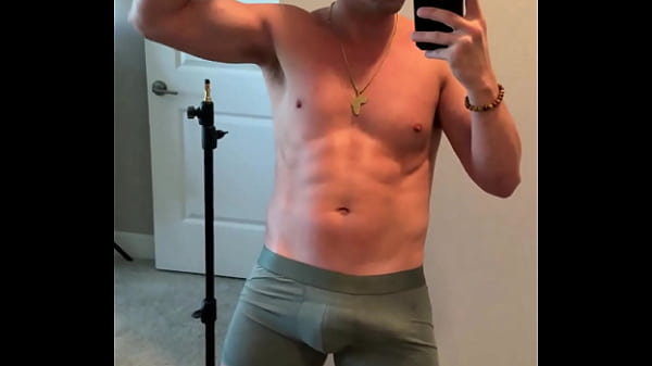 Nonton Take My Boxers Off thumbnail