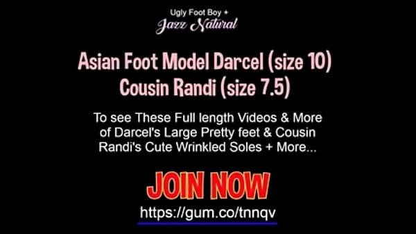 Nonton Large Oily Female Feet thumbnail