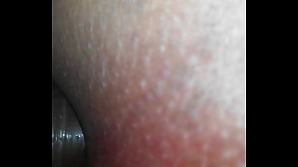 Como me la mete este rico negro