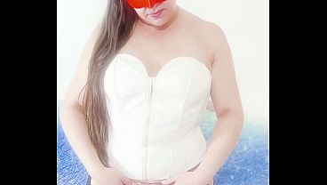 Nonton Pille A Mi Madrastra Con El Vecino Ahora Es Mi Puta Me Deja Cogerla De Perrito Y Siempre Al Final Se Traga Mi Semen thumbnail