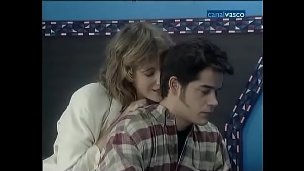 Nonton La Actriz Espa&ntilde;ola De Cu&eacute;ntame Ana Duato Desnuda En Series Y Pel&iacute;culas thumbnail