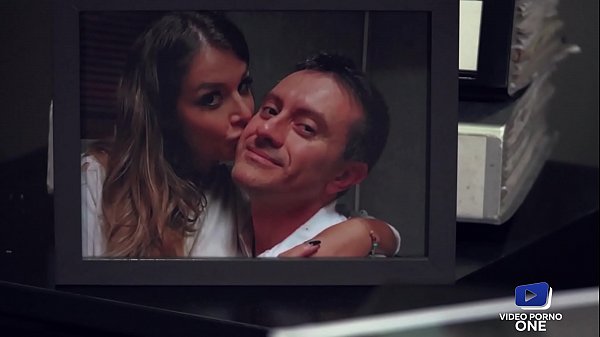 Nonton Je Baise Ma Copine Avec Un Inconnu Et Des Voyeurs thumbnail