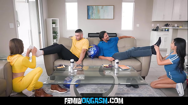 Nonton Helpful Daughters Tackle Household Tasks With Dedication And Teamwork thumbnail