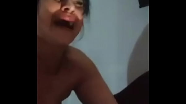 Nonton La Ingeniera Es Una Ninf&oacute;mana Y Siempre Se Anda Follando A Sus Empleados thumbnail