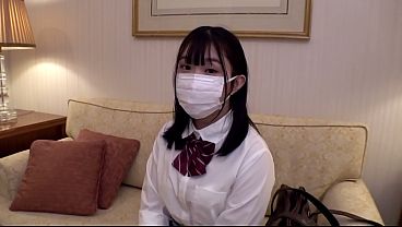 Nonton パート6 急にしゃぶるのを躊躇し出す女の子もいましたが、お小遣いを先に渡しましたのでそこは厳しくしっかりとしゃぶらせます。 thumbnail