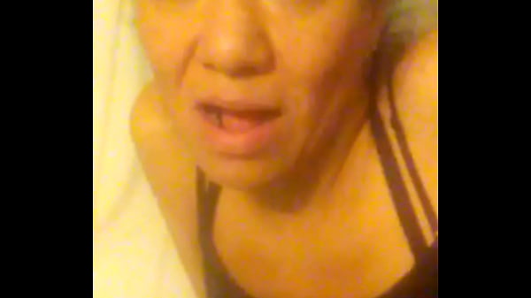 Nonton Slut Pissing In Ther Hotlemail Tub thumbnail