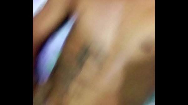 Unhetando Na Cama thumbnail