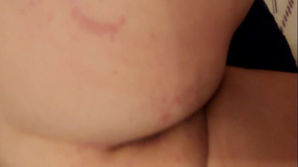 Calvoyrubia Gatita Poniendo Cola thumbnail