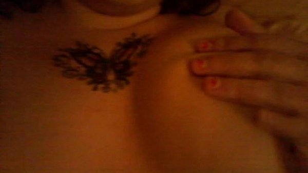 Nonton 18 Year Old Playing With Her Pussy thumbnail