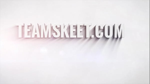 Stepfather Nails His Stepdaughter (blairwilliams) thumbnail