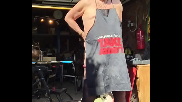 Really Enjoy Risky Wanking Outdoors thumbnail