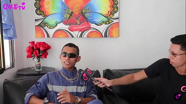 Nonton El Cabeza De Dado Improvisando. thumbnail